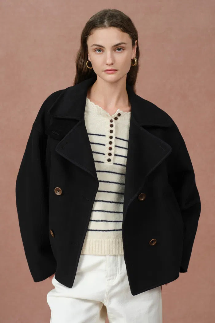 Bunda s vysokým límcem