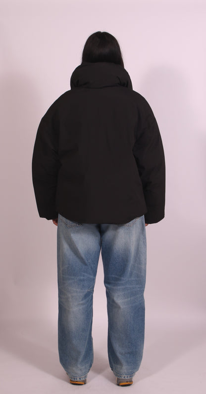 Bunda s Nadýchaným Límcem