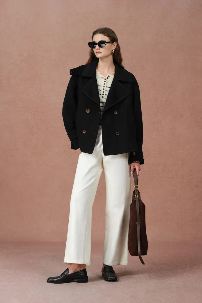 Bunda s vysokým límcem